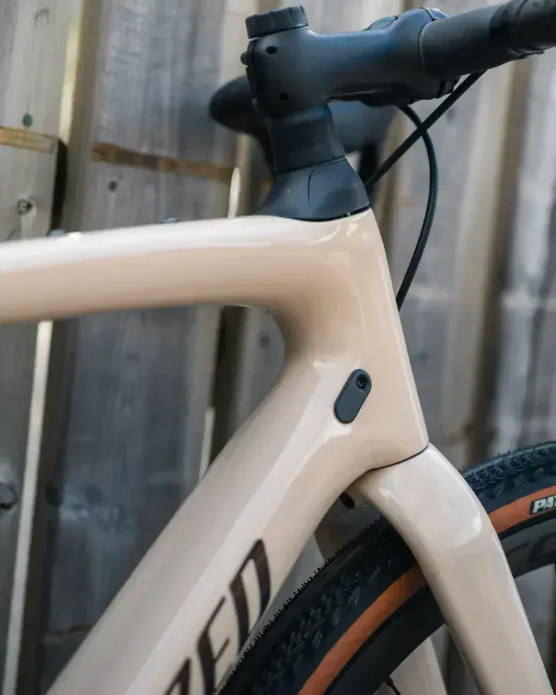 Ochranný polep RideWrap na míru - pro GRAVEL kola, 95% pokrytí pokrytí rámu a vidlice